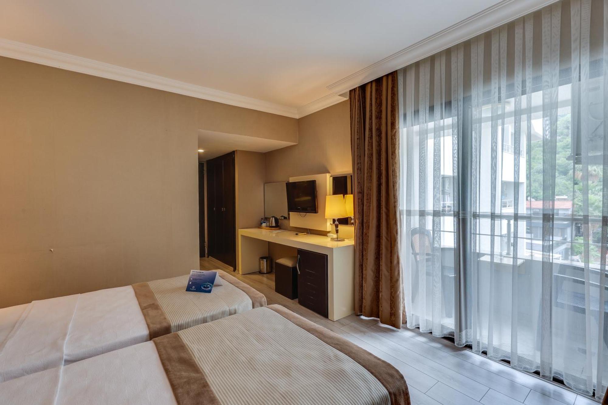Faros Premium Beach Marmaris Exterior photo